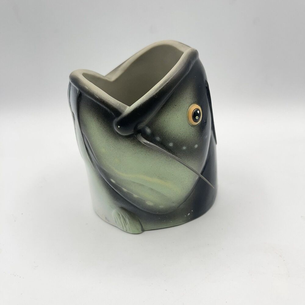 REP Catfish Insulated Drink Holder Coozie Koozie Beer Drink Holder